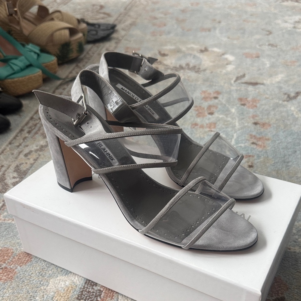 MANOLO BLAHNIK HEELS?!?? ORIGINAL $1175?!?